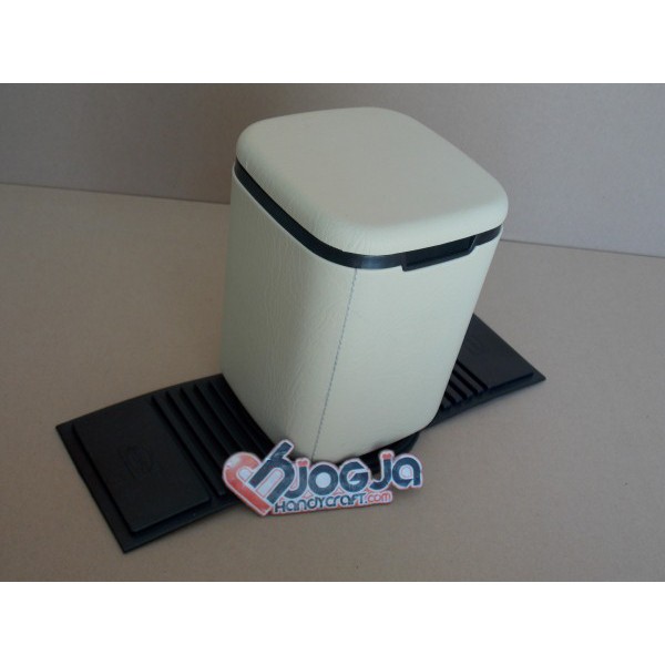 Tempat Sampah Mobil Cover Kulit Sintetis Elegan / Car Dustbin