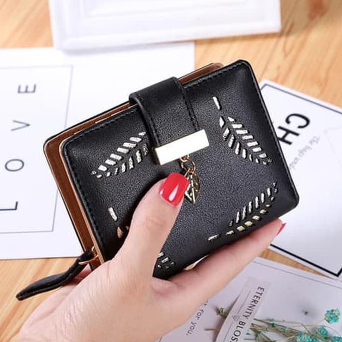 Dompet Dompet wanita / dompet model daun pendek / leaf model model pendek - Hitam