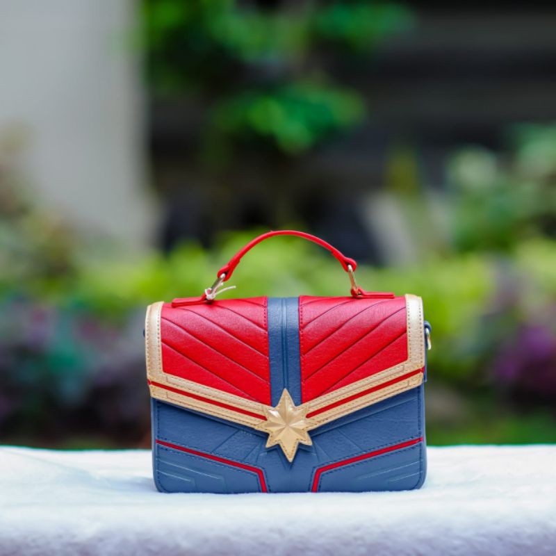 loungefly captain marvel crossbody bag