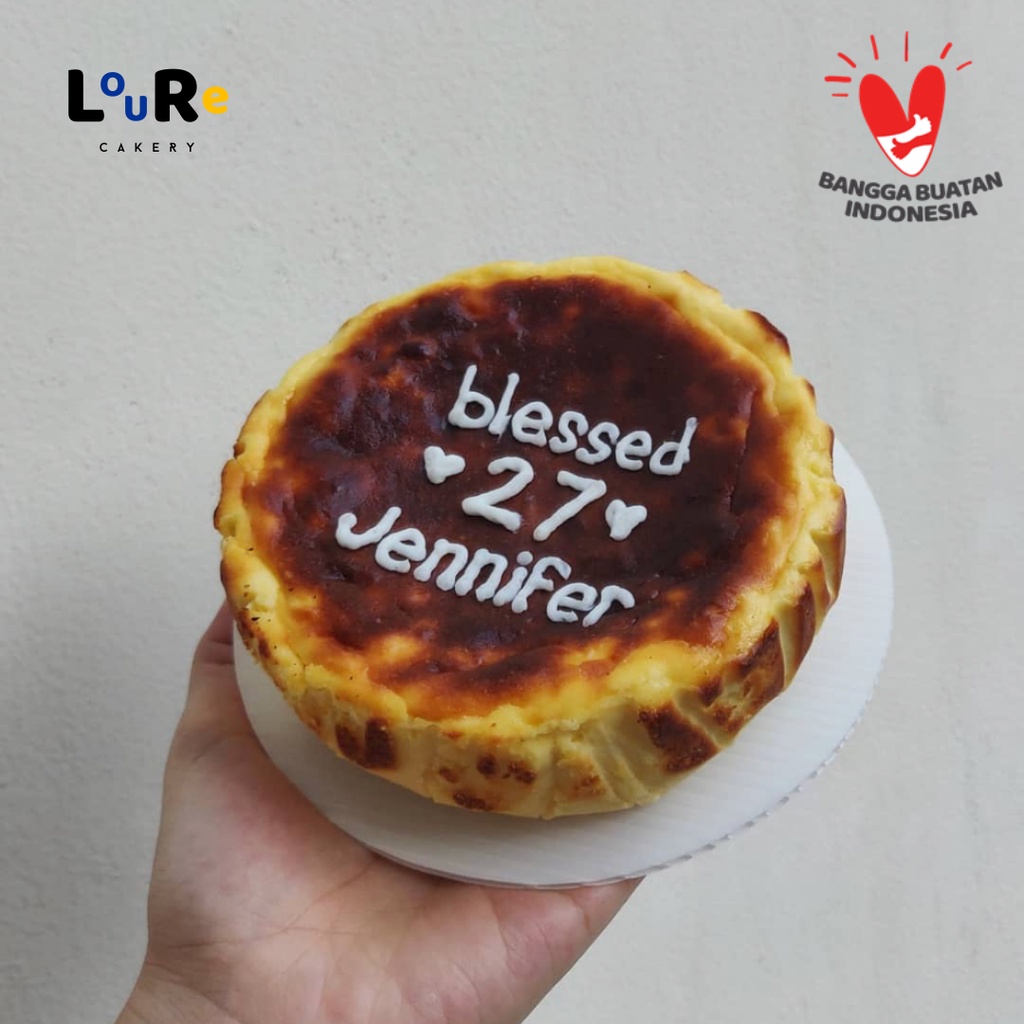 

Tambahan / Pelengkap : Design Burnt Cheesecake