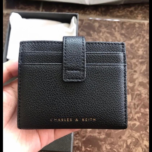 DOMPET CHARLES & KEITH