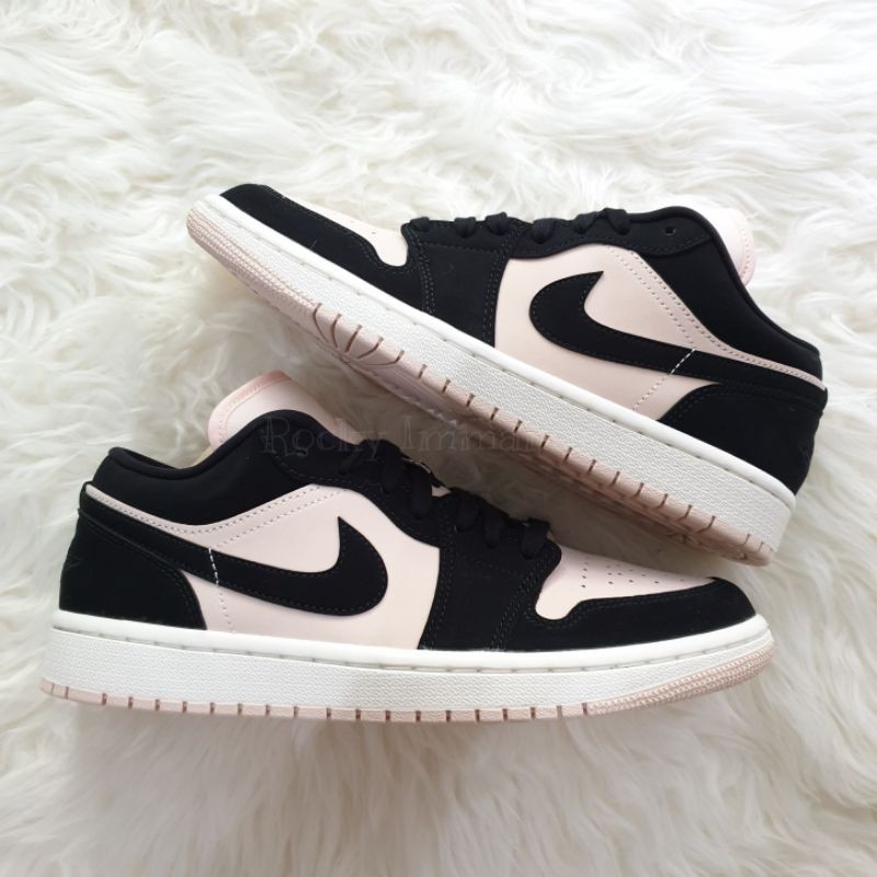 AIR JORDAN 1 LOW BLACK GUAVA ICE US 8,5W / EUR 40