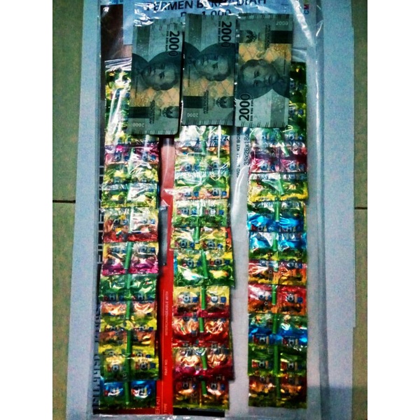 

Permen Bola isi 30 pcs / Permen Bola jadul berhadiah uang 6 ribu