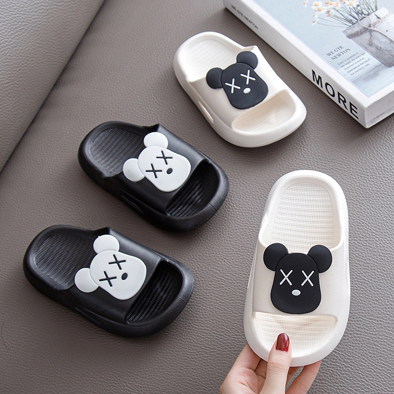 TOPGROSIR LV0167 Sandal Anak Import Motif Bear/Fashion Anak Bahan Karet