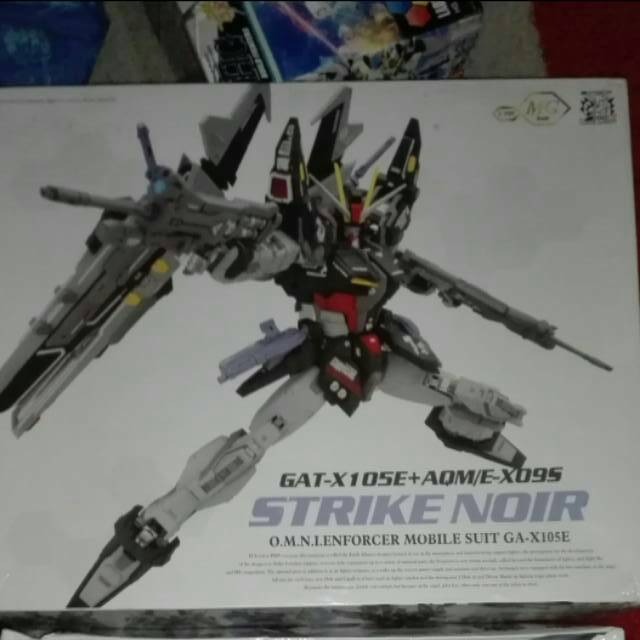 Mg strike noir dragon momoko