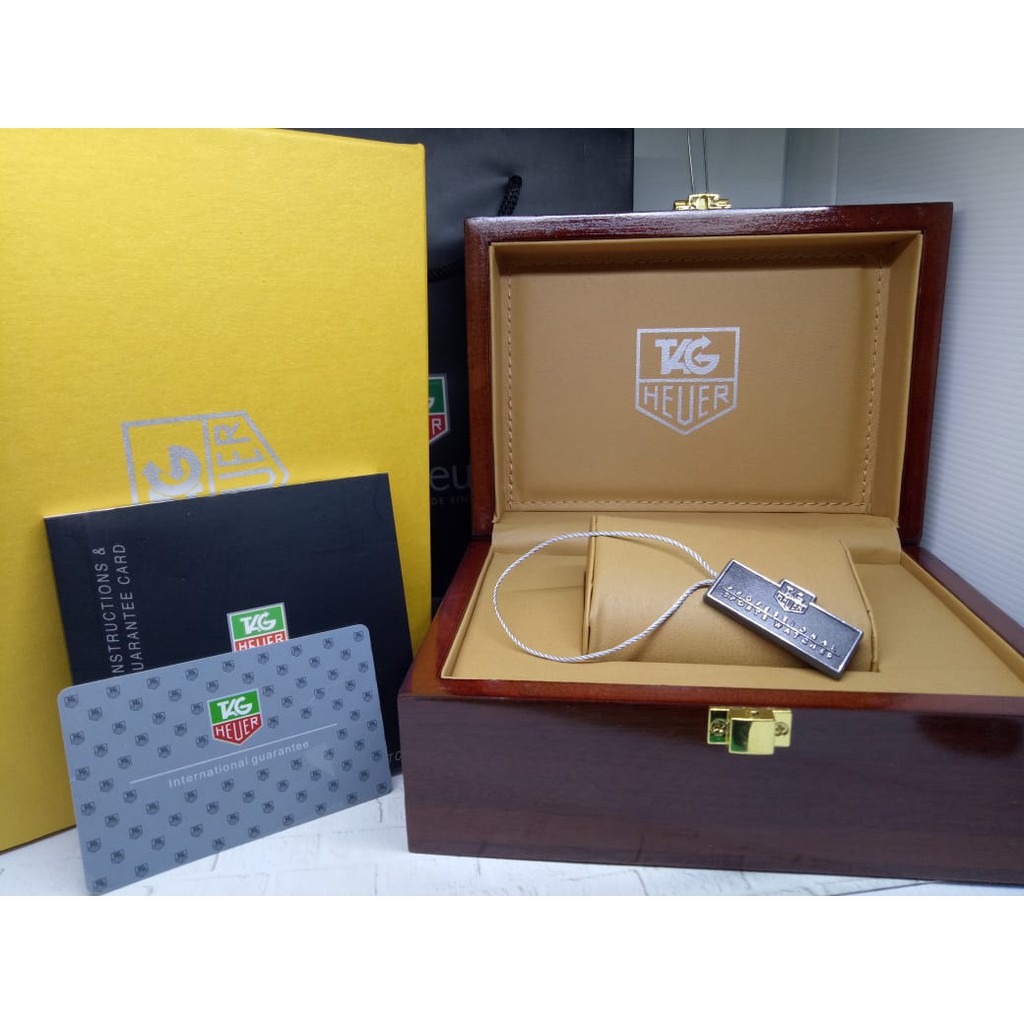 

BOX KAYU EXCLUSIVE MERK TG HEURE