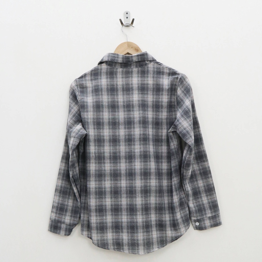 Ried flanel hem top - Thejanclothes