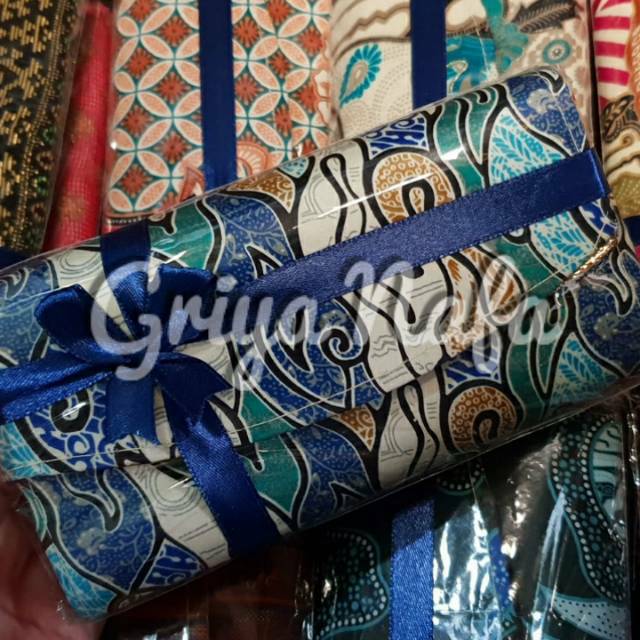 Souvenir Dompet Batik Besar Terbaru Termurah