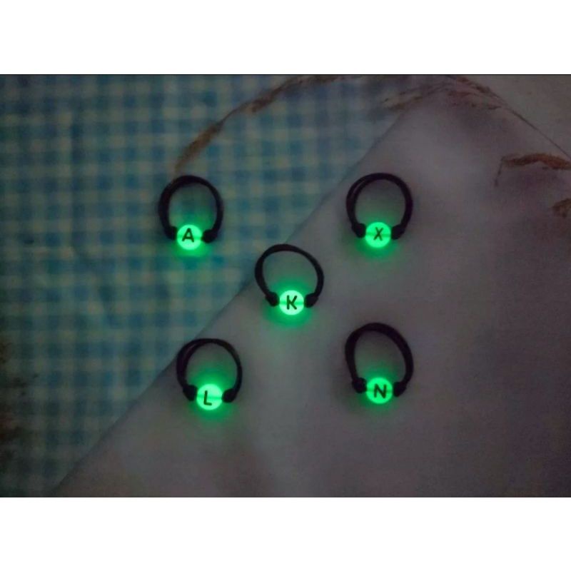 (GRATIS) CINCIN TALI COUPLE INISIAL A-Z GLOW IN THE DARK beli 10 gratis 1 bisa nyala sendiri pas lgi gelap cincin costum / cincin ID /cincin inisial / cincin persahabatan / cincin viral / cincin murah / cincin costum / cincin keren / cincin pernikahan