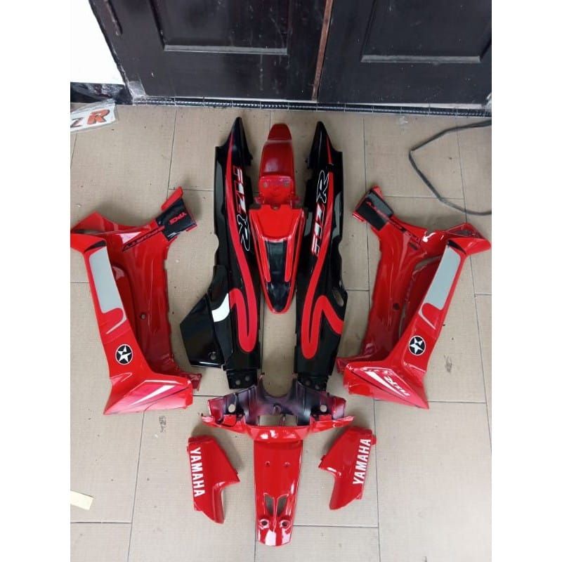COVER BODY BODI SET HALUS YAMAHA FIZR HITAM MERAH EDITION CALTEX