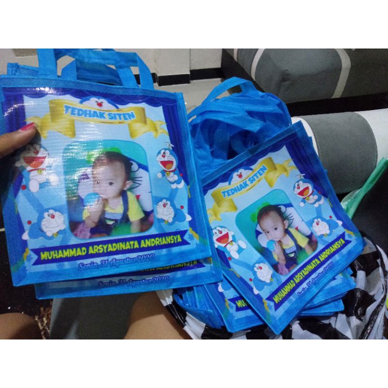 

tas tenteng souvenir