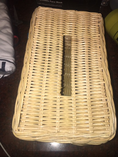 Kerajinan Rotan Tempat Tissue Unik 25x11x15 Cm