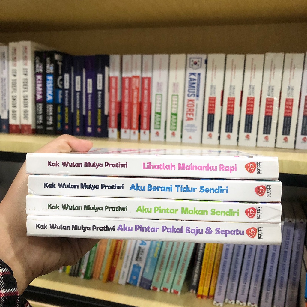 Scritto Books Paket 5 Buku Anak Boardbook Islami / Makan / Mainan / Pakai Baju & Sepatu / Tidur-1
