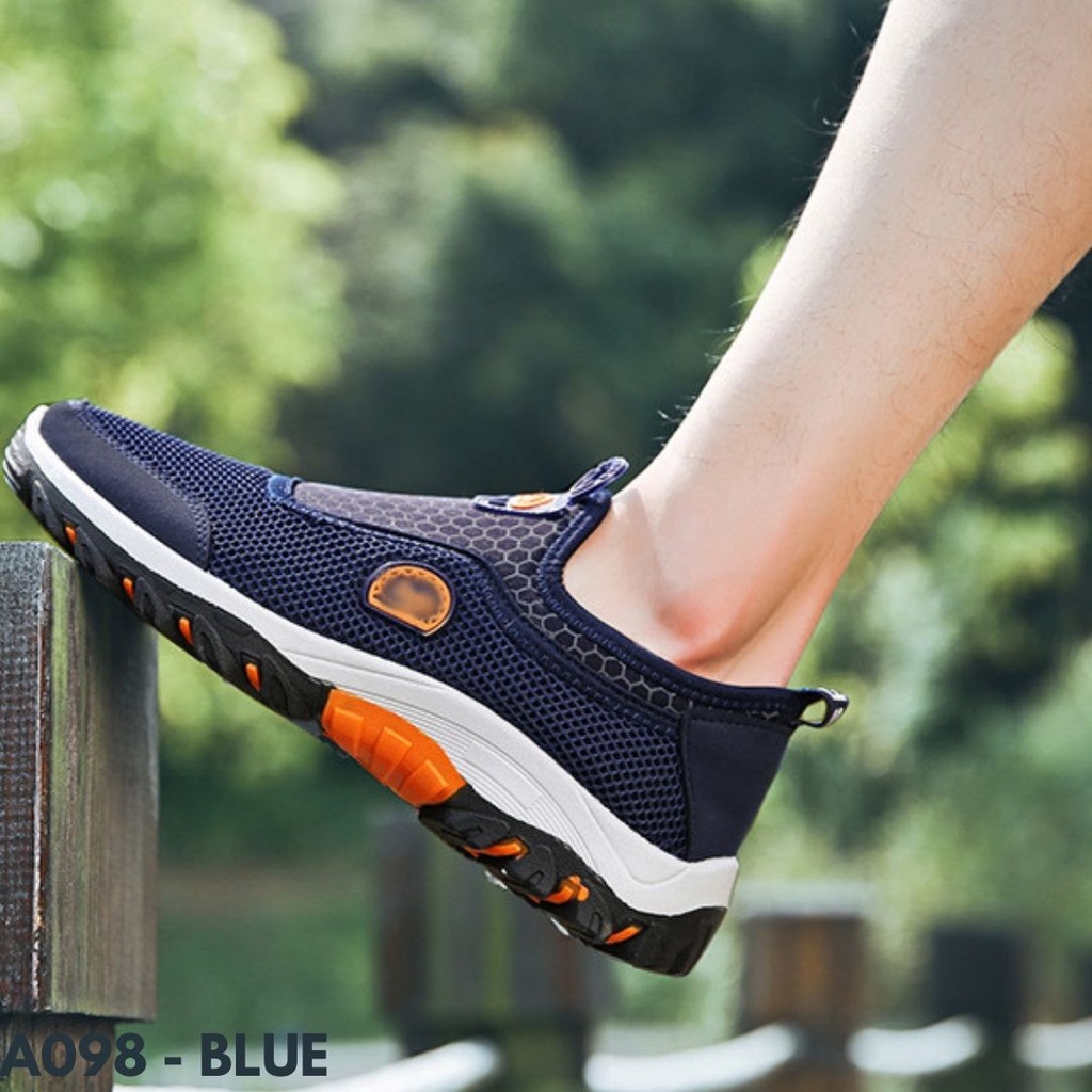 SEPATU SNEAKERS PRIA COCOK PAKAI TRAVELLING HIKING ANTI SLIP BAHAN KANVAS IMPORT A098