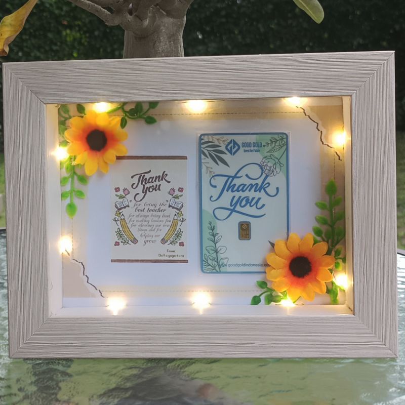 Frame foto, bingkai foto 3D, +lampu dan tanpa lampu, ukuran 5R