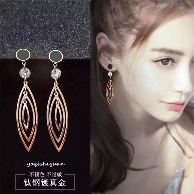 Anting titanium anti karat / anting wanita / perhiasan titanium / anting stud / anting fashion