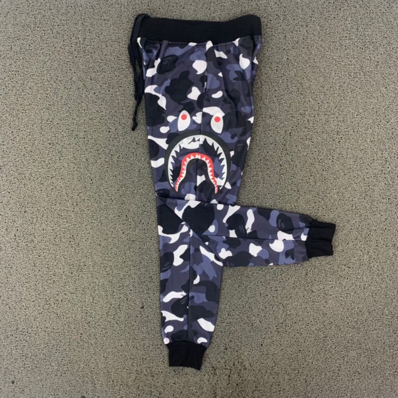 CELANA JOGGERPANT BAPE CAMO SHARK