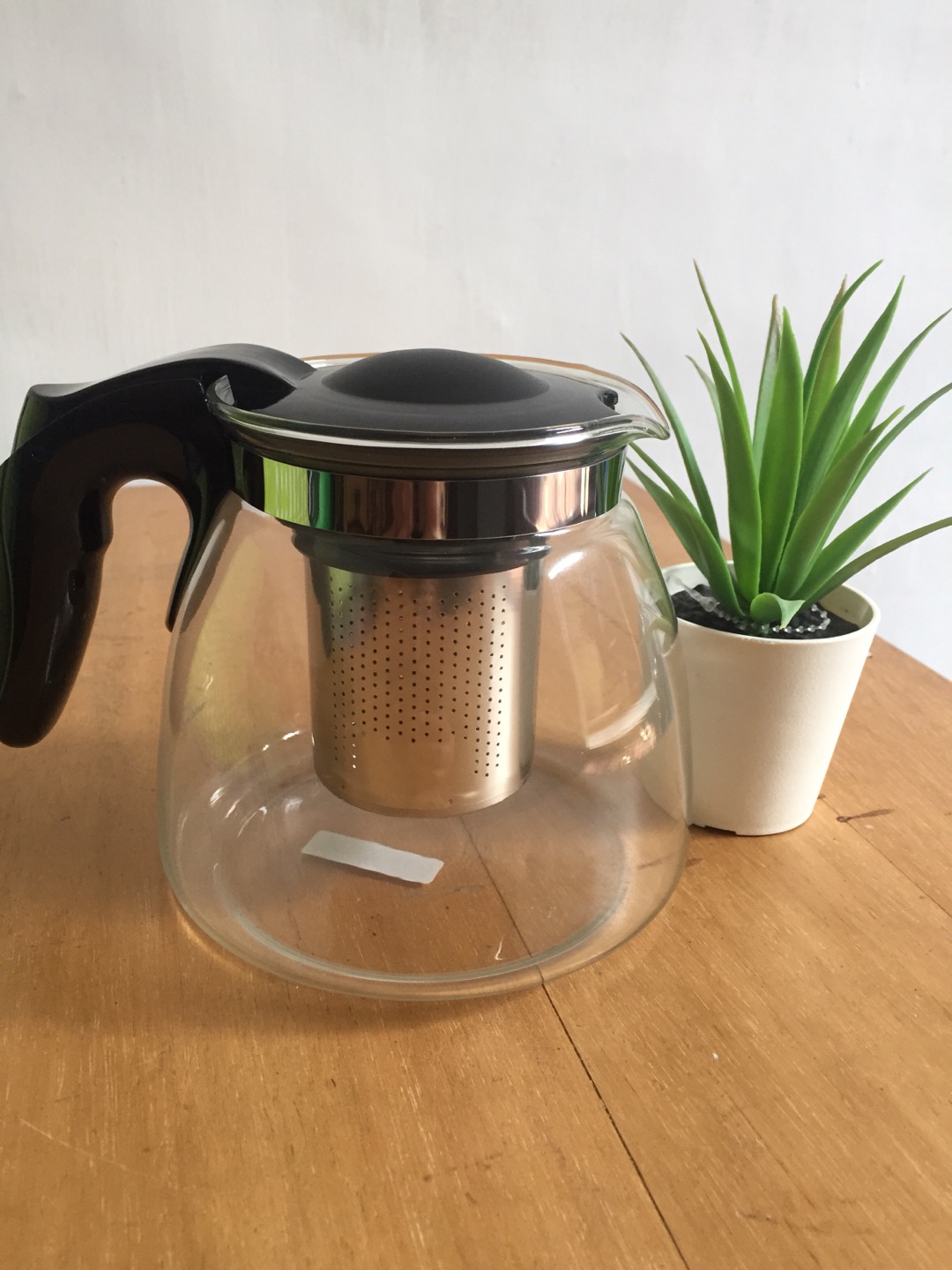 Miniso Official Teko Kaca/tempat Teh Teapot 900 Ml