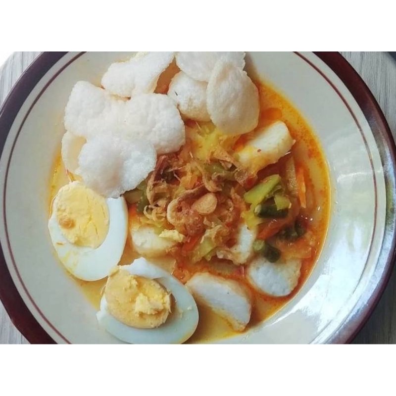 

LONTONG SAYUR ENAK GURIH