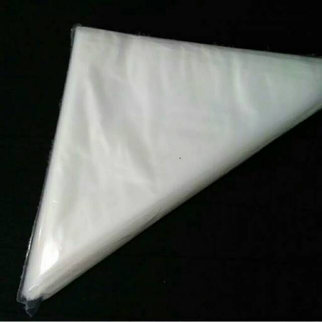 Plastik segitiga plastik contong piping bag isi 25 Plastik segitiga plastik contong piping bag isi 25