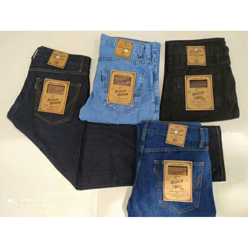 Celana Wrangler