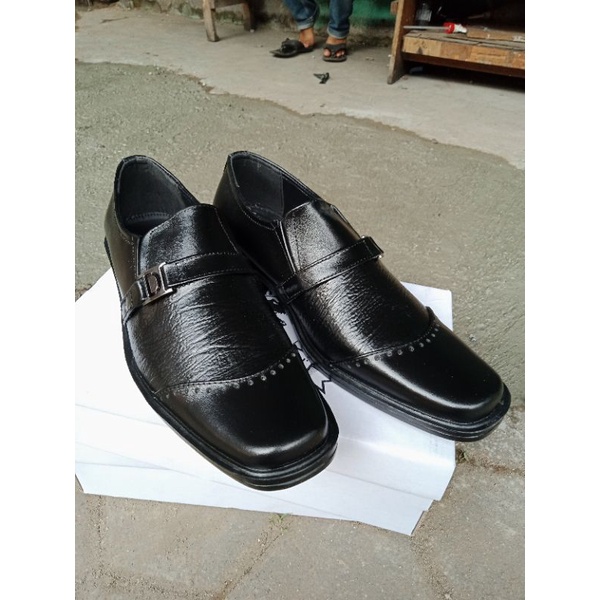 Sepatu Pantofel Pantopal Kulit Pria Murah Pendek Formal Kerja kantoran Dinas Warna Hitam