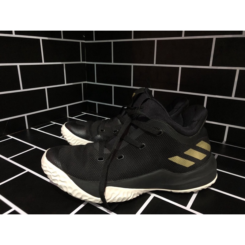 ADIDAS D'ROSS SIZE 41 MULUS SEPATU BEKAS SEPATU SECON SEPATU BASKET SEPATU NBA MURAH MERIAH