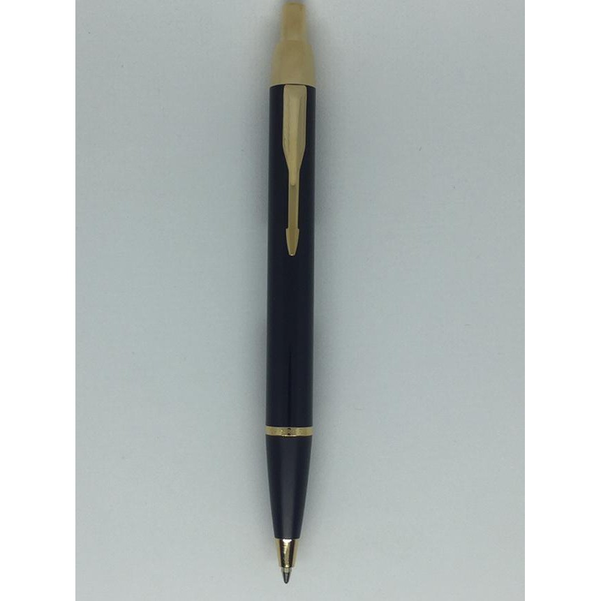 

-cy Pulpen Parker IM Black LQ GT (Hitam Kilap / Glosy )( Klip Emas ) Modis Pasti Murah.