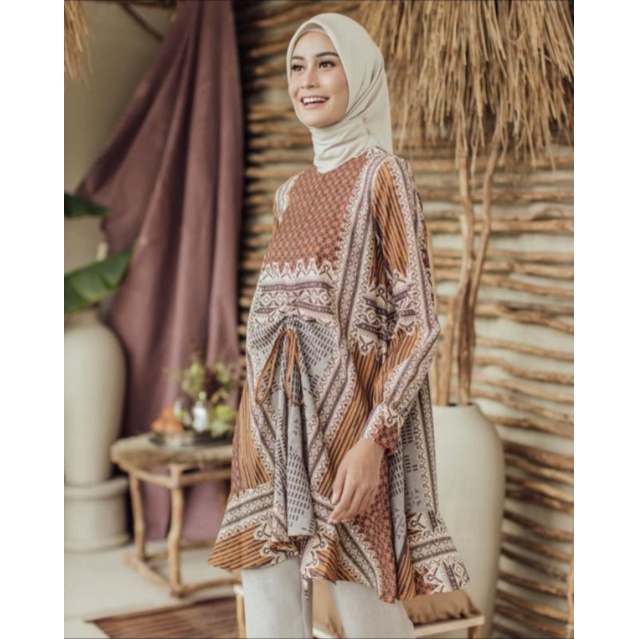 Wearing Klamby Dress Rona Tunik in Glade