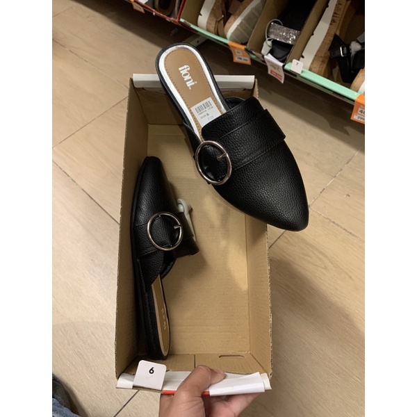 Fioni Bucked Mule Black payless Slipon