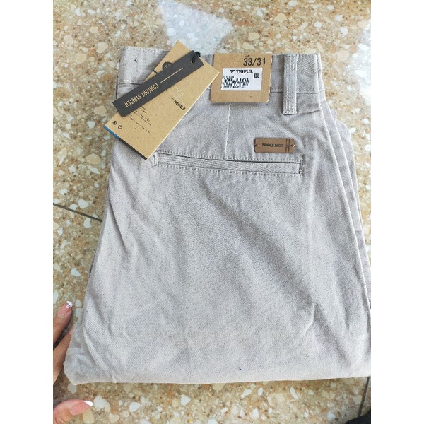 CELANA TRIPL3 100% ORIGINAL