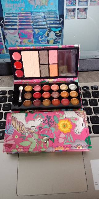 PROMO EYESHADOW DOMPET COMPLETE COVER HITAM PITA /MERAH /PINK NO.8814 H-47 | NO.8801B