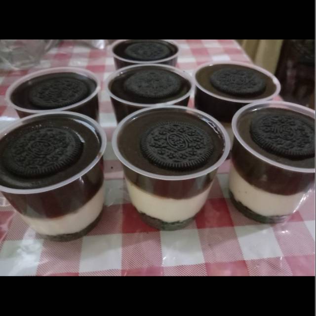 

Oreo dessert cup