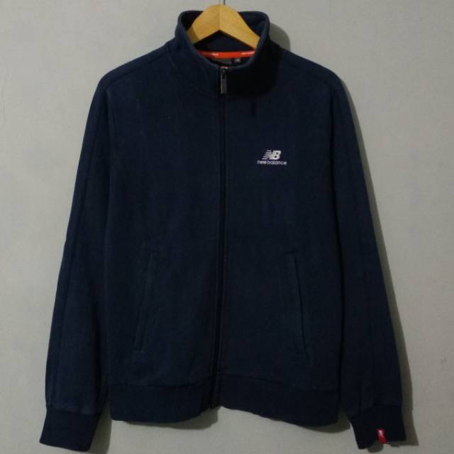 new balance track top