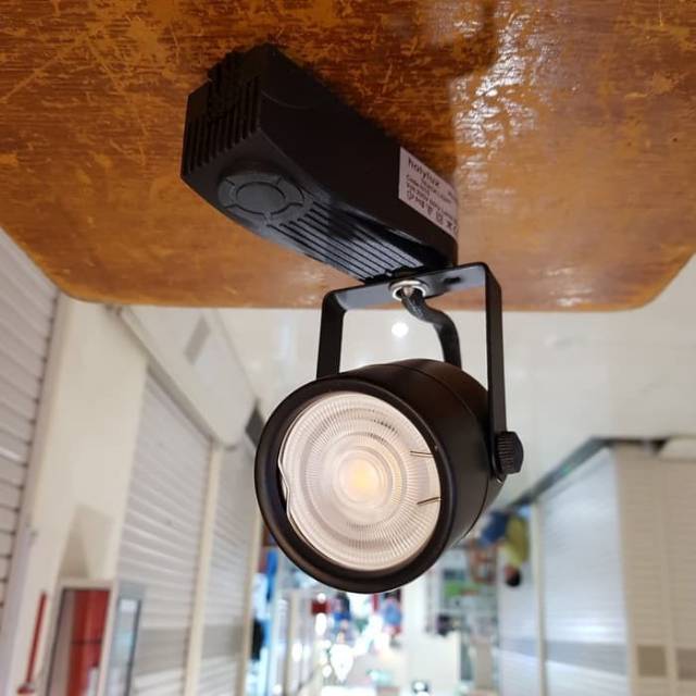 Lampu sorot LED Light Rel Hitam