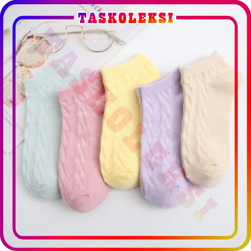 ☛TK☚ Kaos Kaki Wanita Motif Rajut Pattern Kaoskaki Beruang Fashion Korea Women Sock Import K014