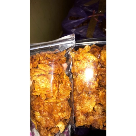 

Emping belinjo pedas manis