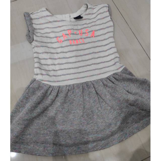 Preloved second baju dress anak bayi perempuan baby gap