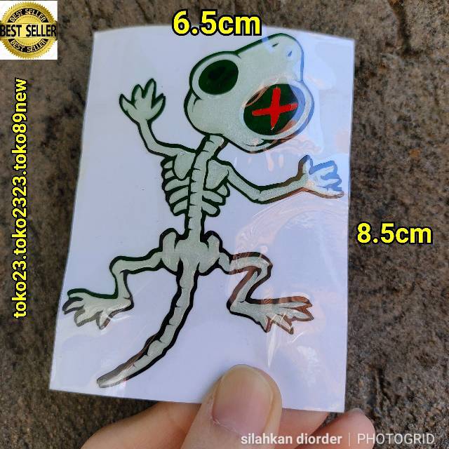 

Stiker timbul cicak
