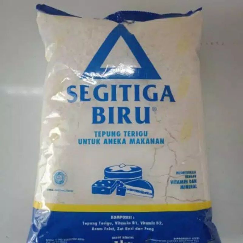 

Tepung Terigu segitiga biru 1kg