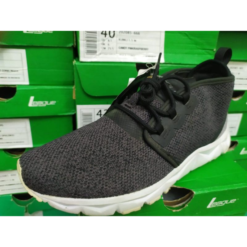 Sepatu Lari League Kumo Chukka 101376021