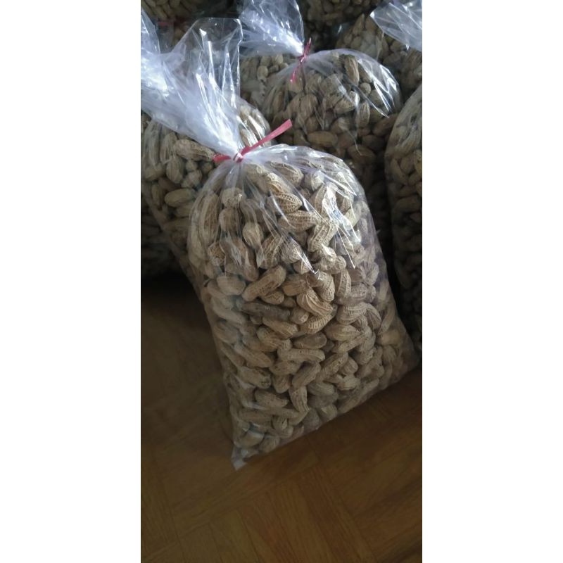 

kacang goreng mbendo