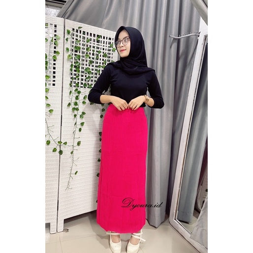 zayin Span knit fucia BY DYOURA