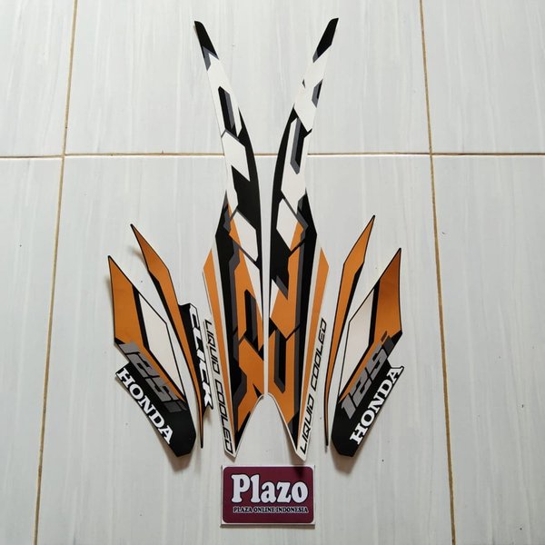 Striping Stiker Honda Vario Click 125i 2021 Putih-hitam