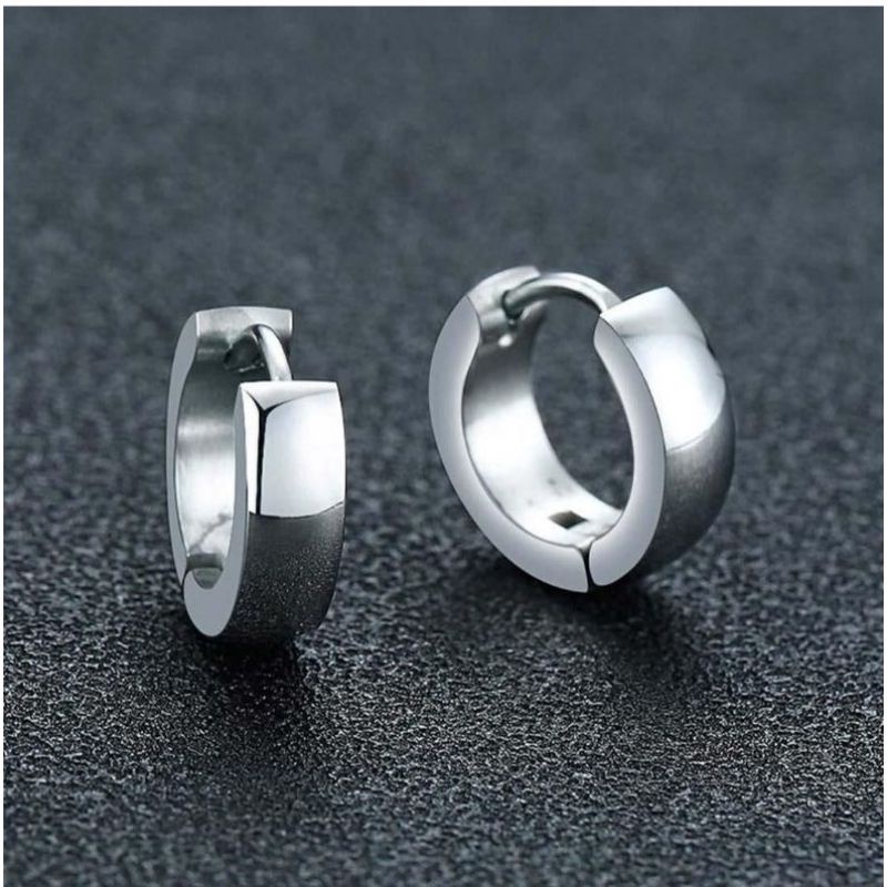 Anting Titanium Anti Karat Model Jepit Pria/Wanita