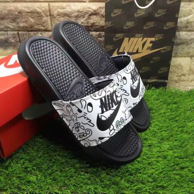 SANDAL SLOP PRIA WANITA MURAH HITAM GRAFITI SENDAL SPORT FLIP FLOP SLIDE CEWEK COWOK