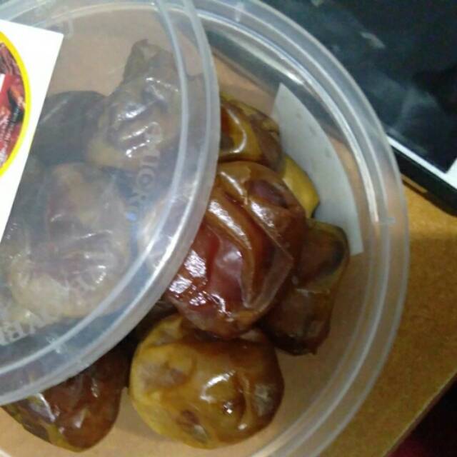

Kurma Sukkari Basah - 200gr