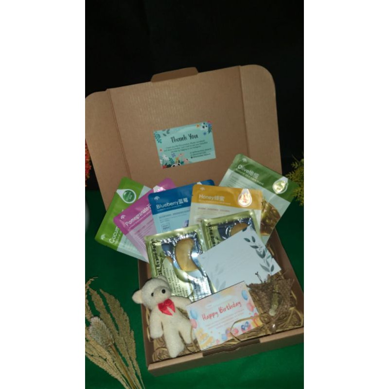 

Gift Box Rorec HCHana Sheet Mask 5 pcs/Hampers/Birthday/Farewell/Graduation