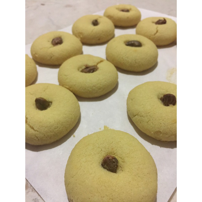 

Ghraybeh cookies authentic Lebanese Middle East food