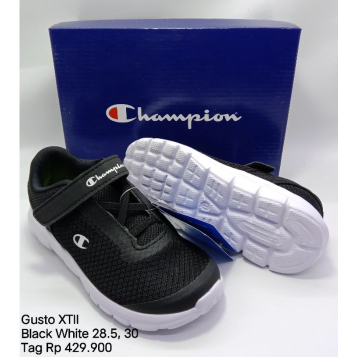 GUSTO SEPATU HITAM ANAK CHAMPION BY PAYLESS